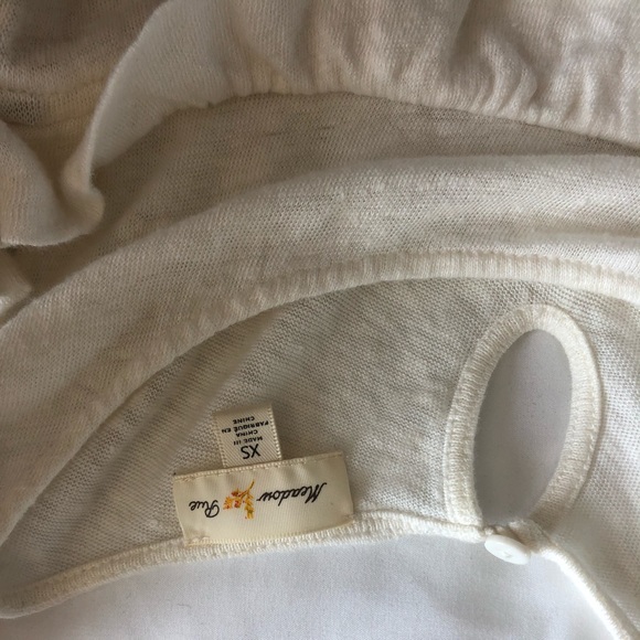 White off the shoulder blouse from Anthropologie - Picture 6 of 6